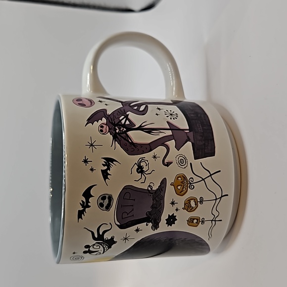 Jack Skellington Nightmare Before Christmas 13 Oz Coffee Mug - Picture 2 of 2